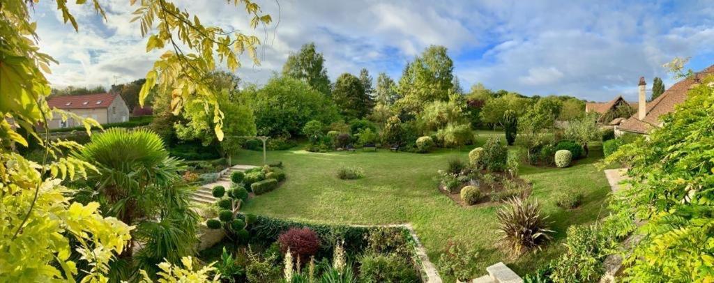 Beautiful Country House Located 50Min From Paris Eiffel Tour - Demeure D'Exception A 50Min De Paris Tour Eiffel Hodent Εξωτερικό φωτογραφία